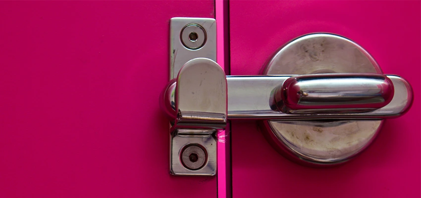 Childproof Gate Lock in Granite City