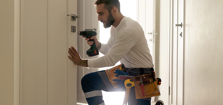 Mailbox Lock Installation Expert in Granite City, Illinois