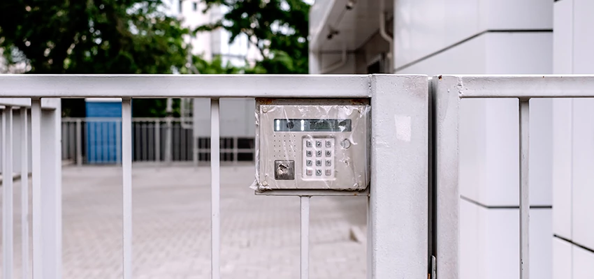 Gate Locks For Metal Gates in Granite City, Illinois