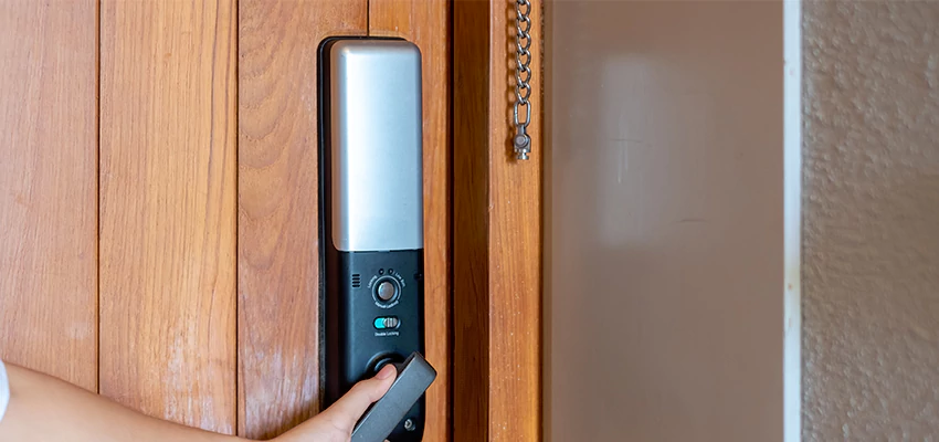 Home Security Electronic Locks Upgrades in Granite City, IL